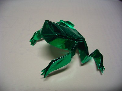 折り紙のカエル